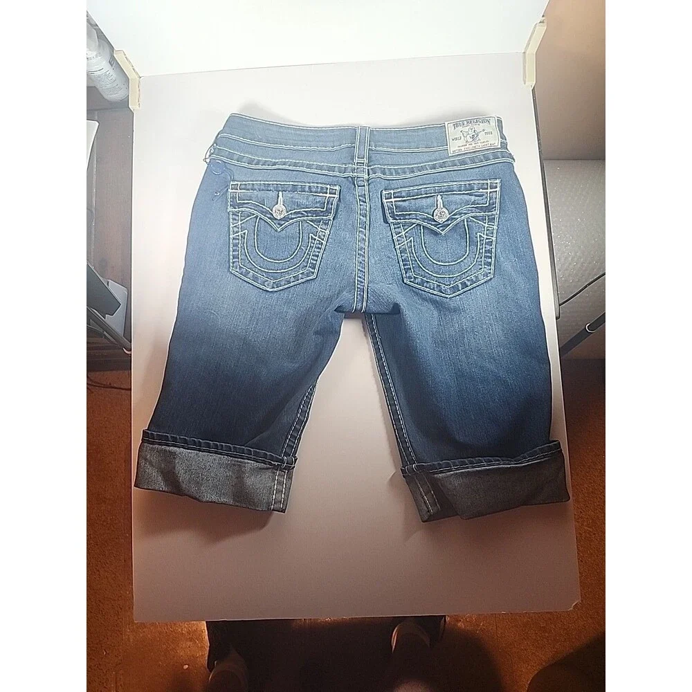 True Religion Shorts Women's 30 Pink Knee Length Roll Cuff Low Rise Blue Jean